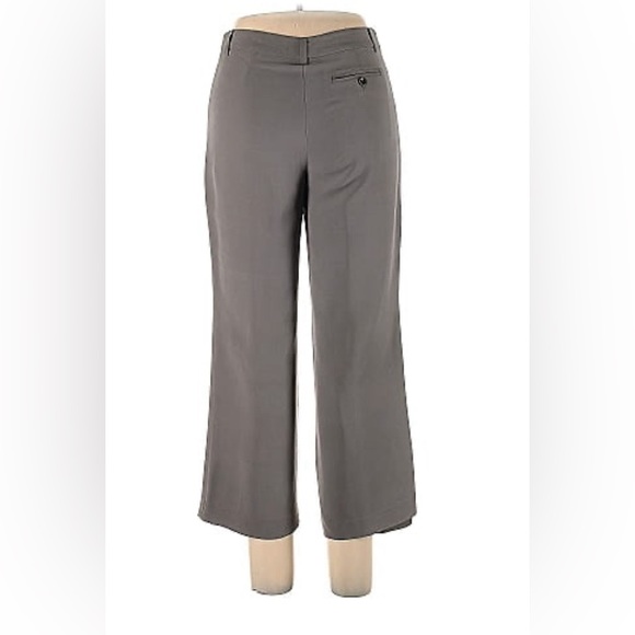 Gray cropped Charter Club pants, 100% silk - Picture 2 of 3